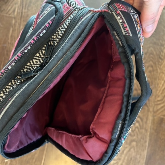 Dakine Unisex Backpack Retro Aztec Design - Picture 4 of 7